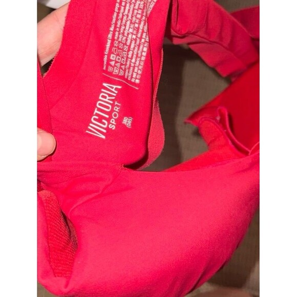Vsx red sports bra - Picture 3 of 4